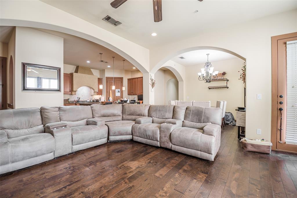 Positano Condo - Residential