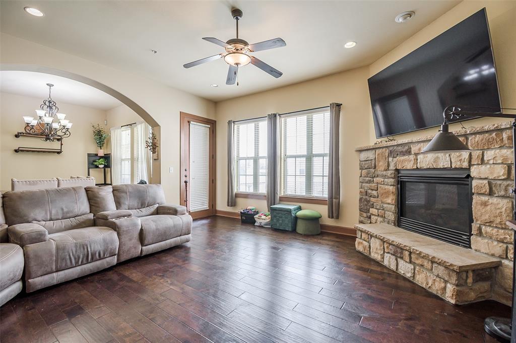 Positano Condo - Residential