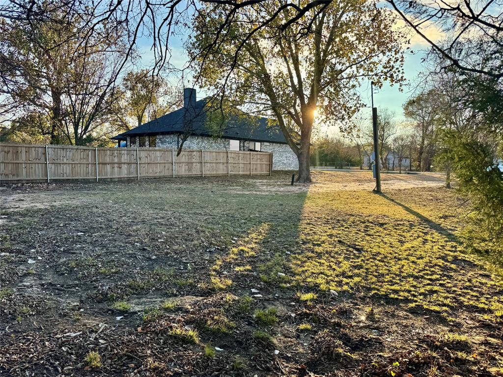 Westview Add - Land