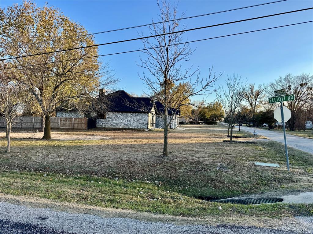 Westview Add - Land