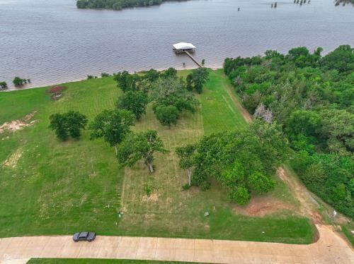 The Point at Cross Lake - Land