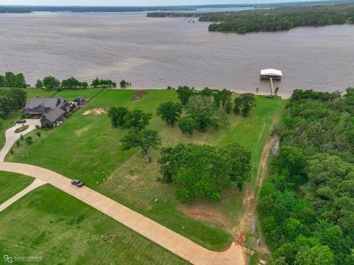 The Point at Cross Lake - Land