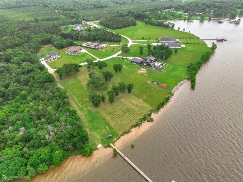 The Point at Cross Lake - Land