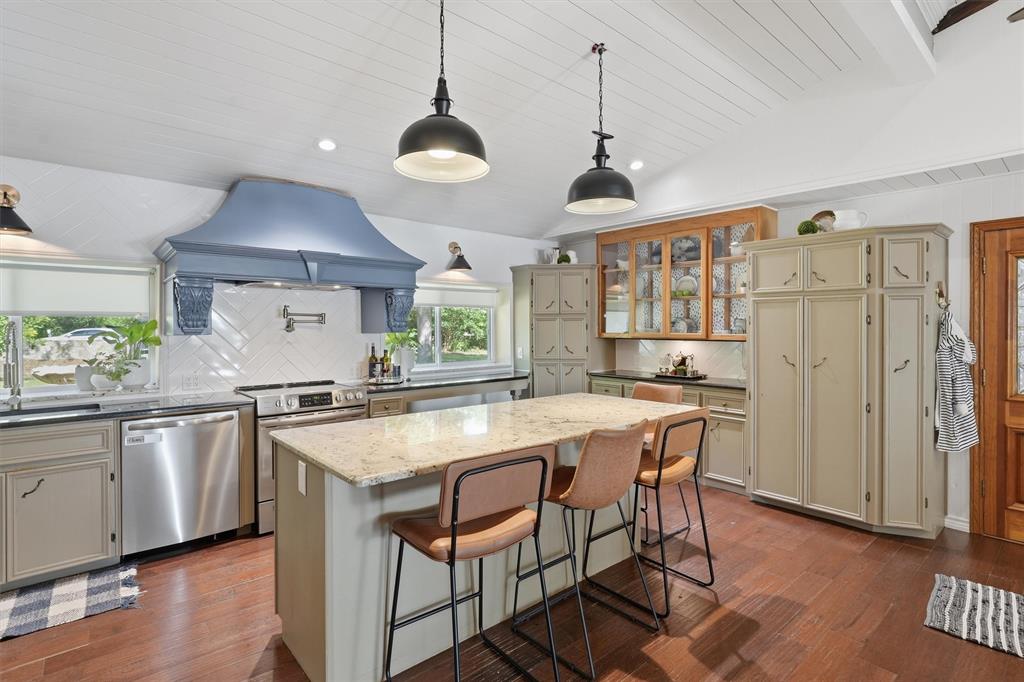 Sunrise Bay - Residential