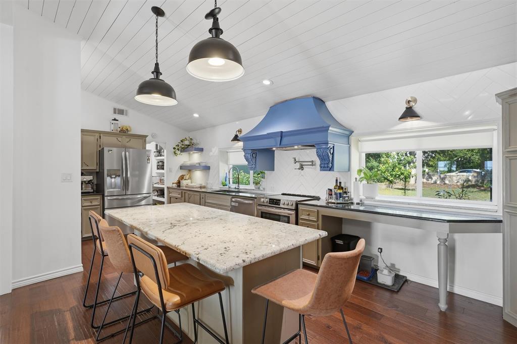 Sunrise Bay - Residential