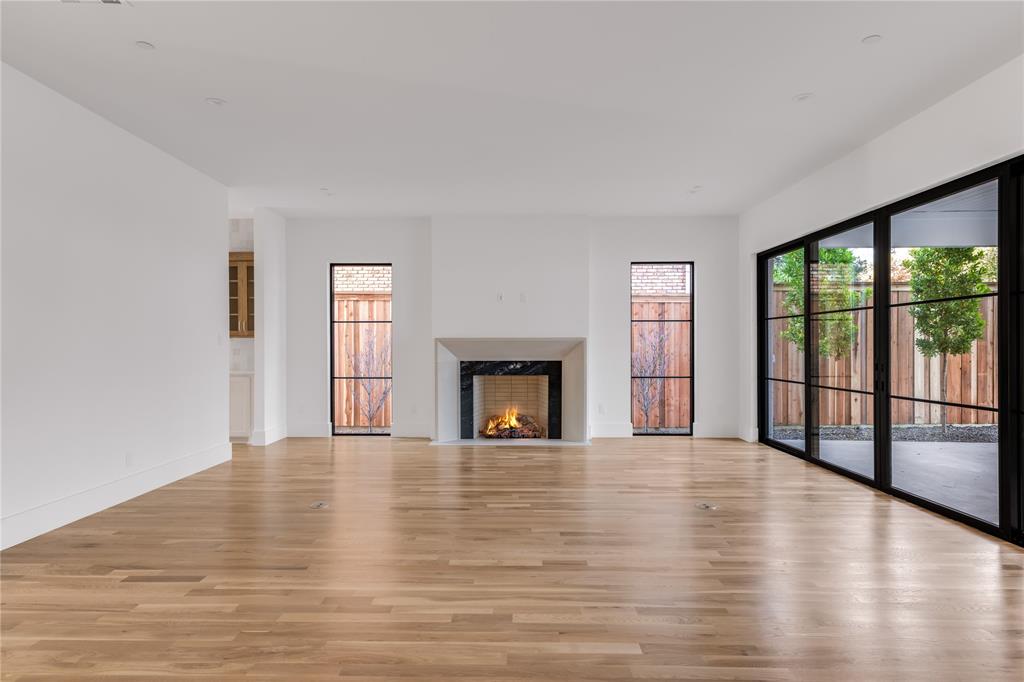 V W Greenwades - Residential
