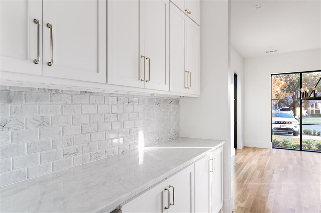 V W Greenwades - Residential