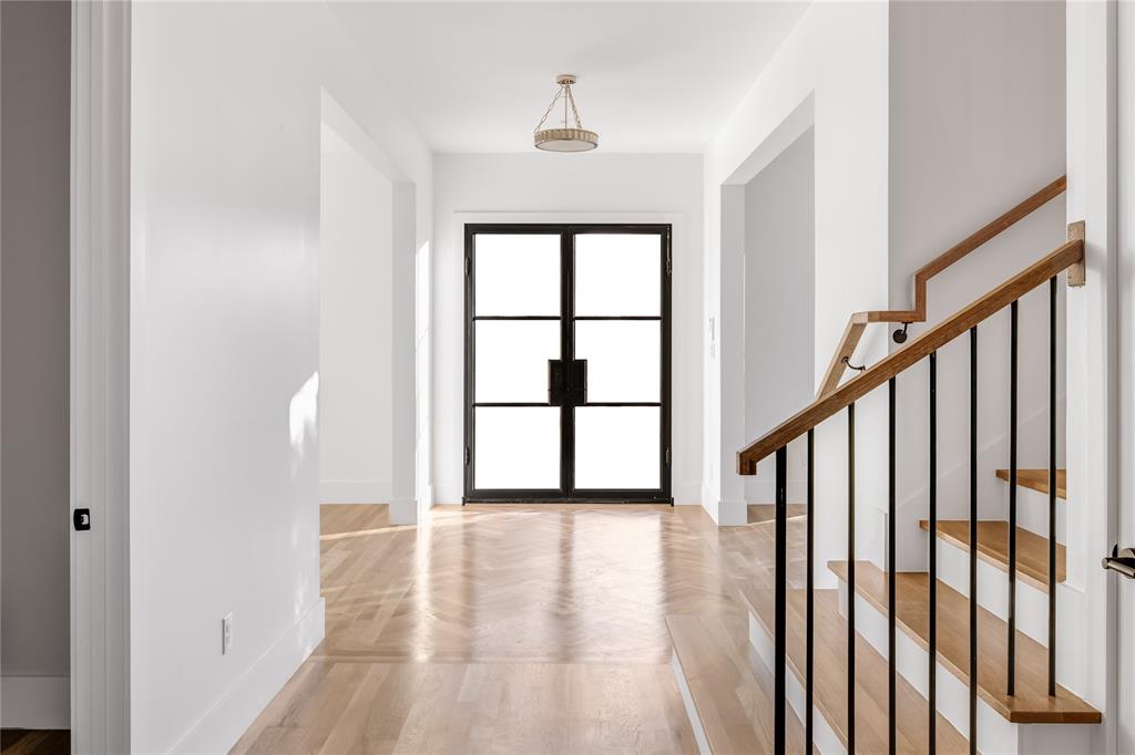 V W Greenwades - Residential