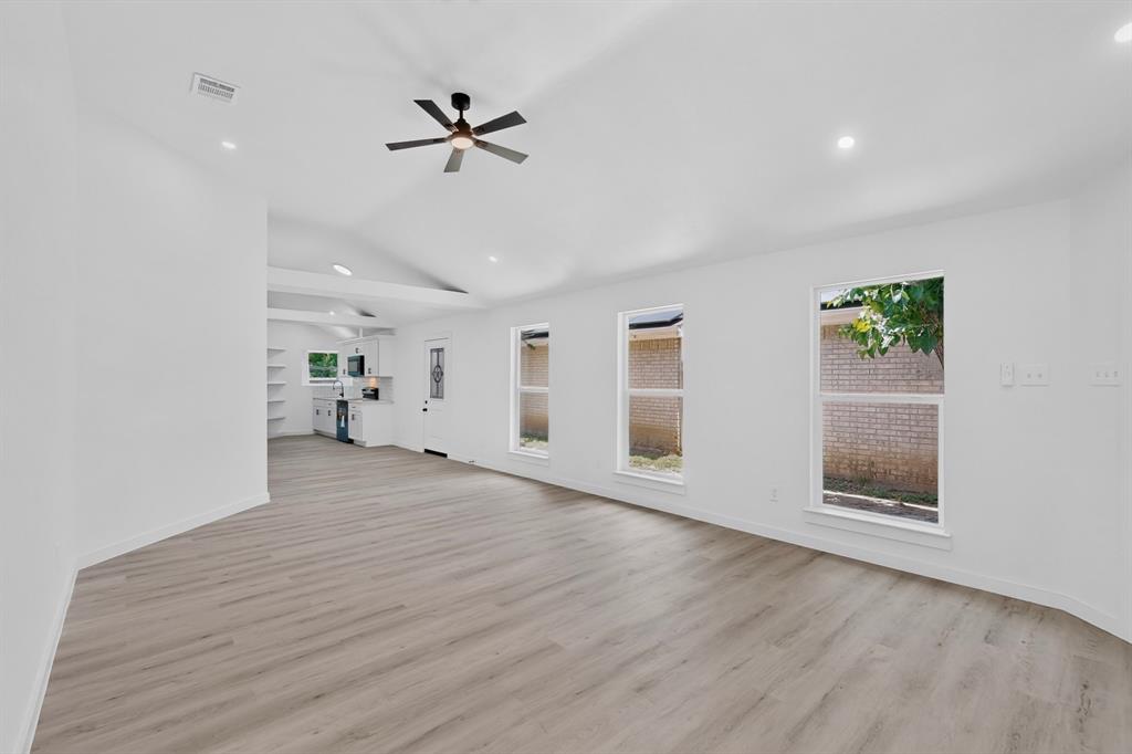 Hillside Oaks Ph 04 - Residential