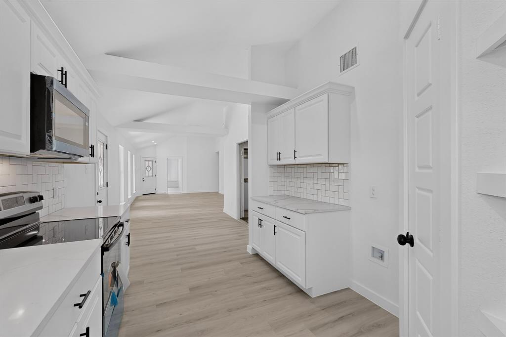 Hillside Oaks Ph 04 - Residential