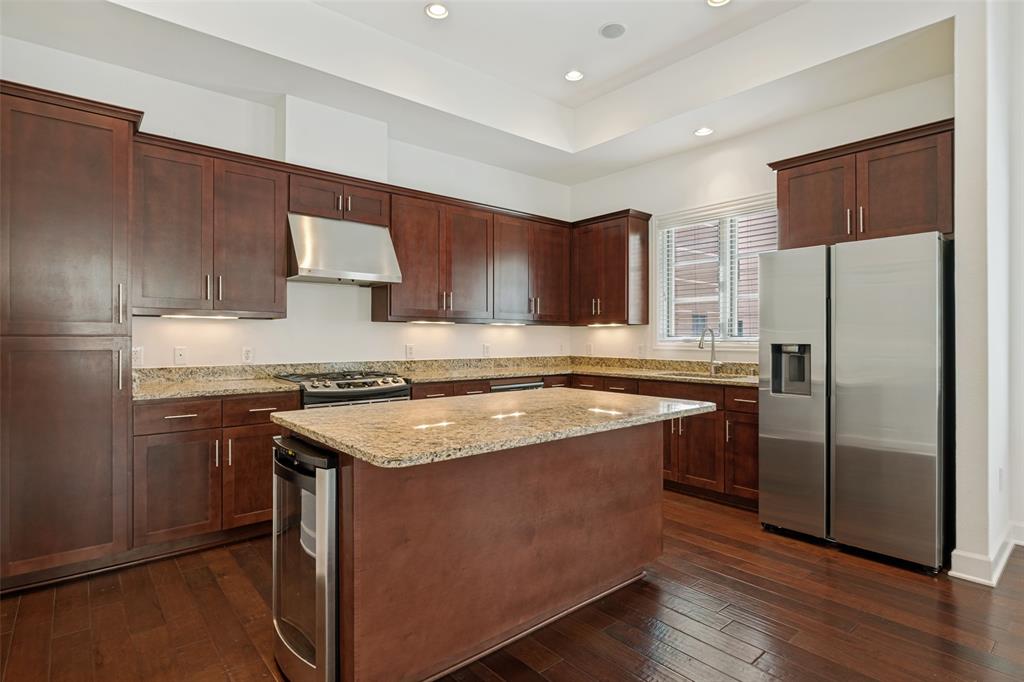 Vine Condos - Residential