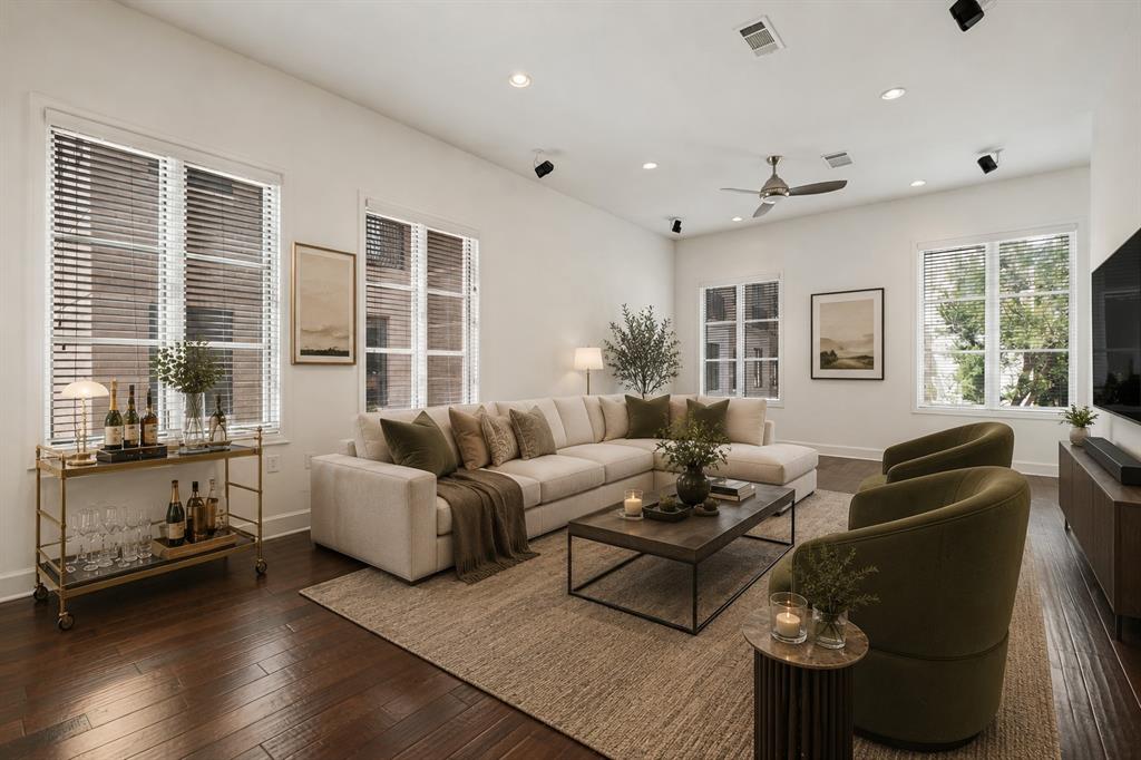 Vine Condos - Residential