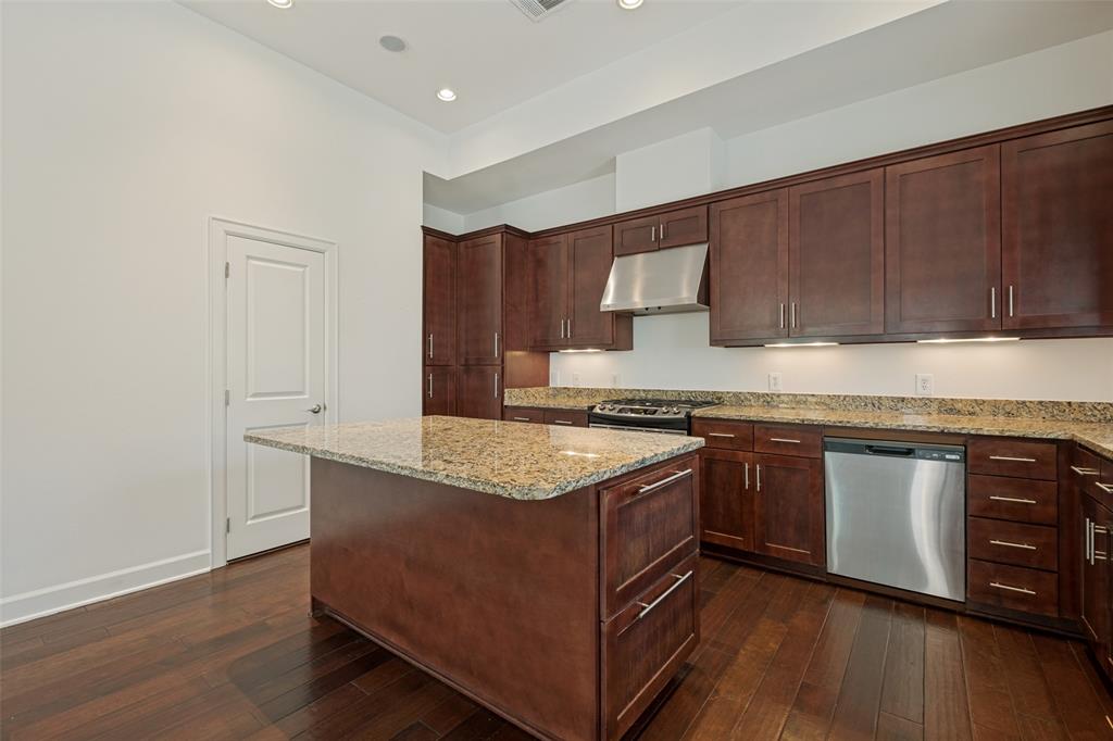 Vine Condos - Residential