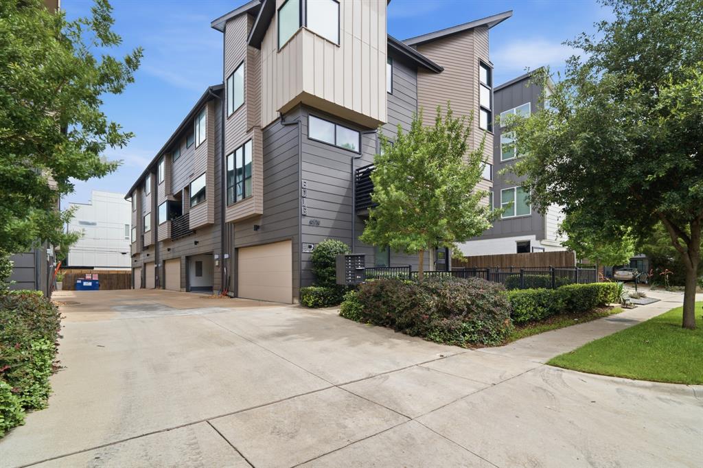 Welcome to 6016 Hudson, one of East Dallas's most architecturally distinctive townhome communities. This Modern Craftsman Contemporary design turns heads with its dramatic vertical tower element and oversized black-framed windows. It is a home for buyers who want something different than the typical cookie-cutter townhome, because you are unique and your home should be too!
This fabulous home offers 2 bedrooms, 2.5 bathrooms, and a 2-car garage across a beautifully designed multi-level floor plan. Both primary suites are generously sized, each with their own private ensuite bathrooms and exceptional closet storage! The chef's kitchen opens directly to a spacious living and dining area, perfect for entertaining. Hardwood floors run throughout every level and a private second-level patio gives you true outdoor living space without sacrificing privacy. 
Location is EVERYTHING here! Tucked on a quiet, resident-only street that rarely sees cut-through traffic, you are just blocks from three of Dallas's most exciting urban corridors: Greenville Avenue, Henderson Avenue, and Skillman-Live Oak. Dream Cafe is relocating to Skillman-Live Oak. Henderson Avenue's explosive new retail and dining scene continues to expand. Michelin-recognized restaurants, boutique shopping, and vibrant nightlife are all within easy walking distance. Downtown Dallas is less than 3 miles away. White Rock Lake, Lakewood, and Knox-Henderson are all just minutes from your front door.
This is East Dallas urban living at its absolute best. Walkable. Architecturally unique. Completely move-in ready. Do not miss it.