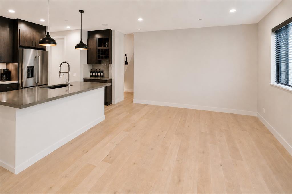 Munger Place - Residential