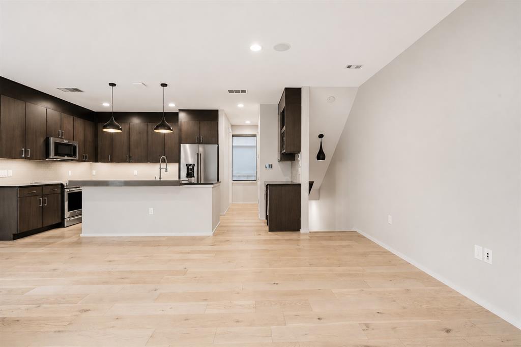 Munger Place - Residential