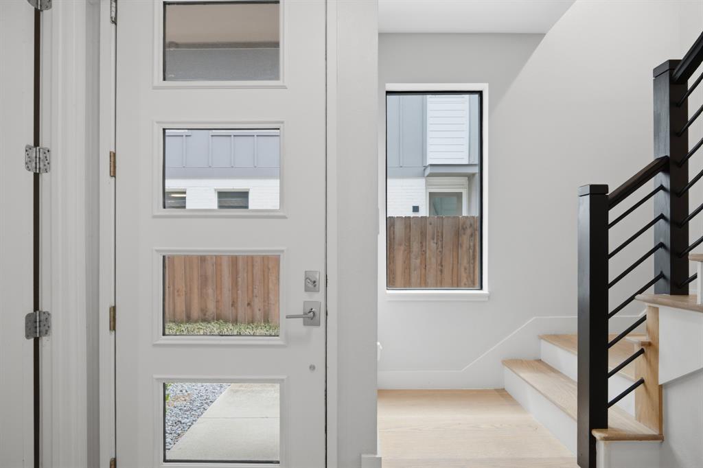 Munger Place - Residential