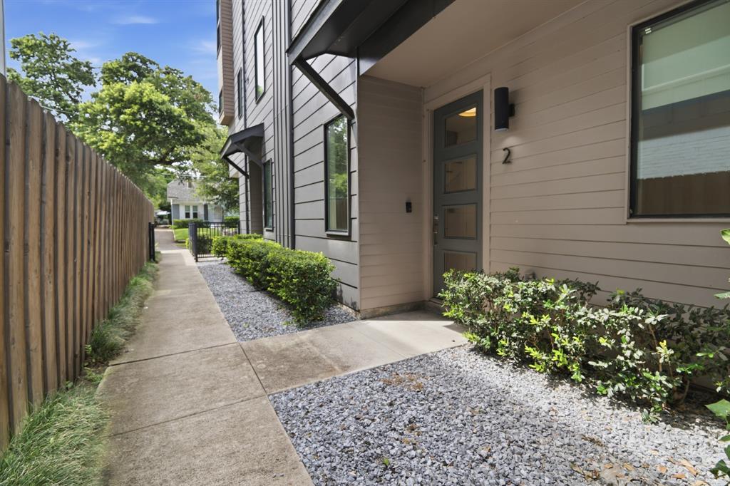 Munger Place - Residential