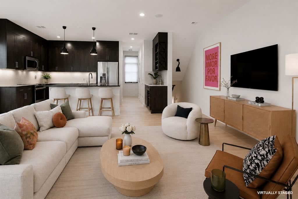 Munger Place - Residential
