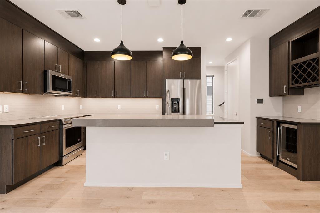 Munger Place - Residential