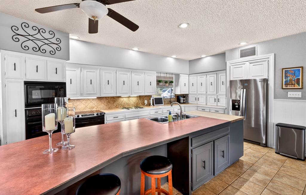 Jolly Rogers - Residential