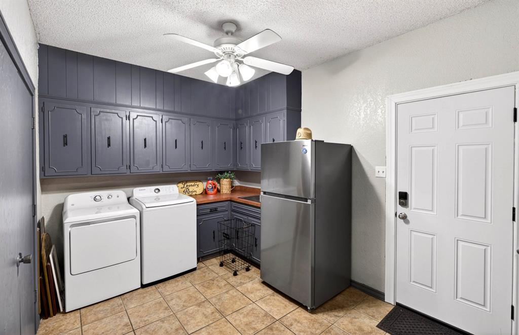Jolly Rogers - Residential