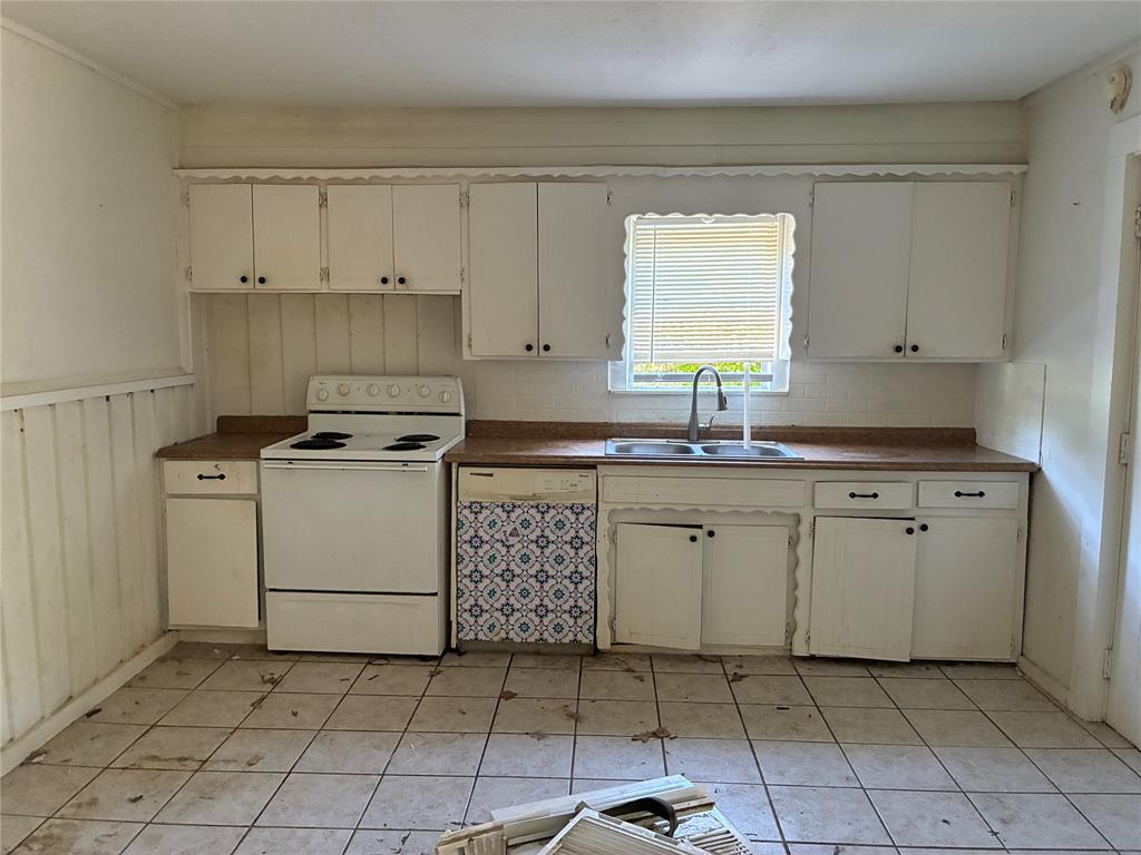 Indian Oaks - Residential