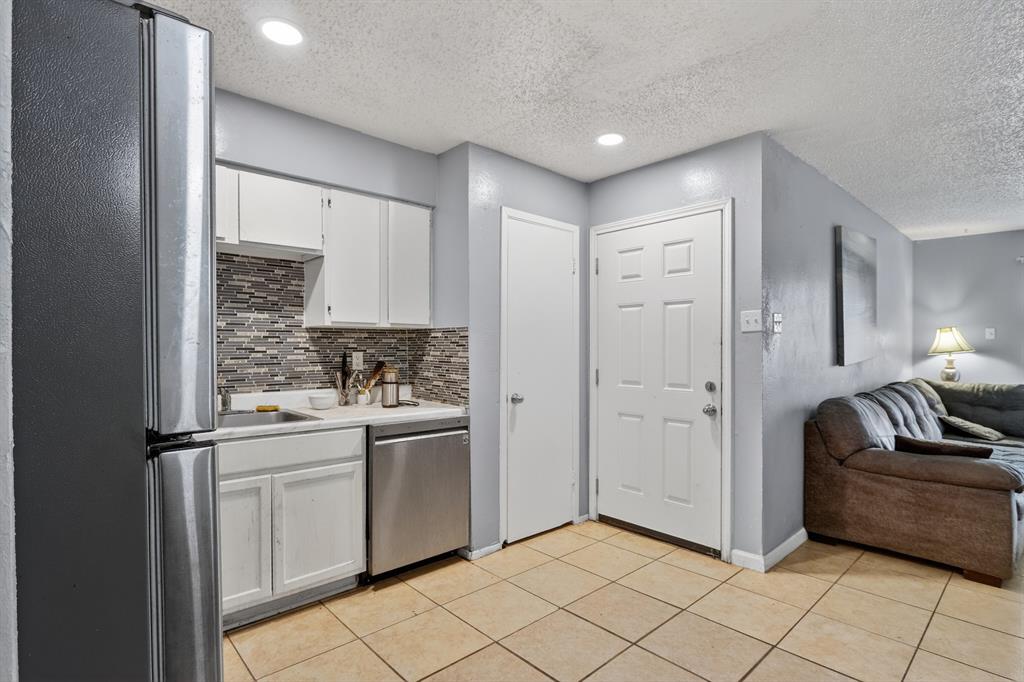 Windtree Condos - Residential