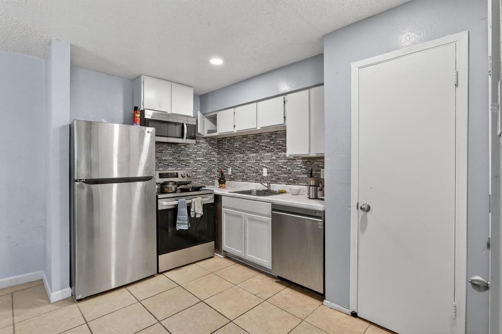 Windtree Condos - Residential