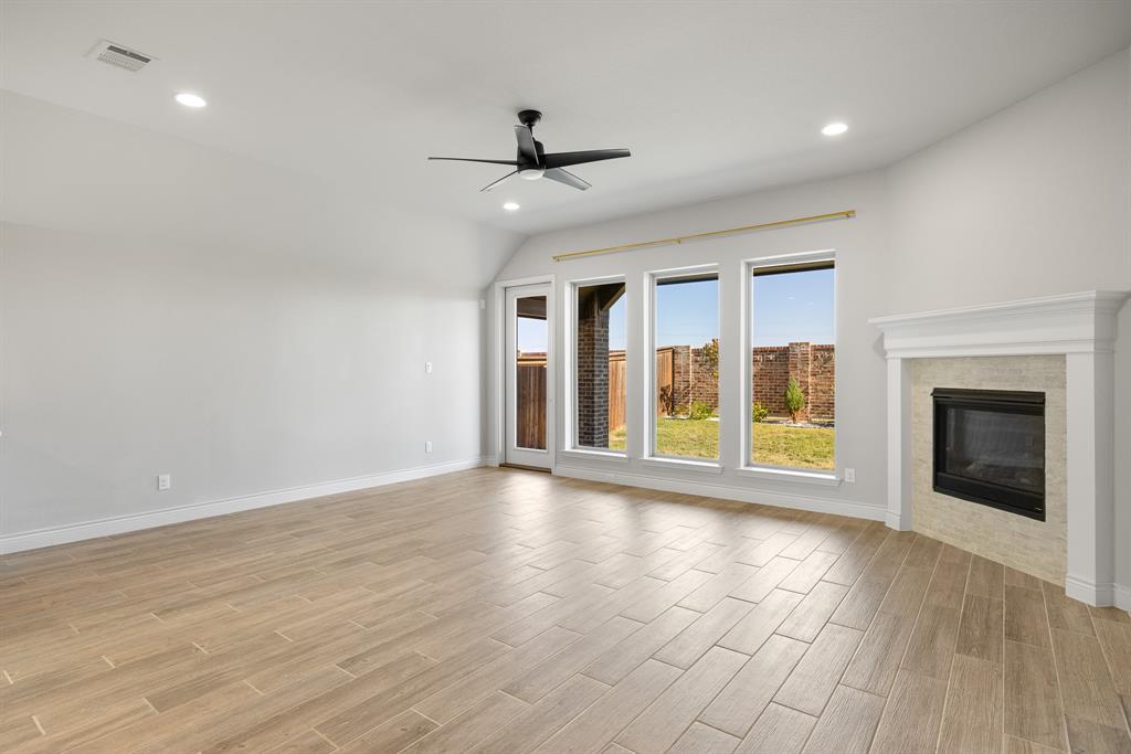 Glen Crossing Ph 1 - Residential Lease