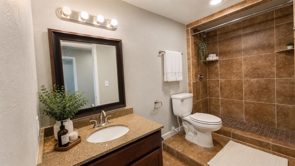Canyon Creek Ridge - Residential