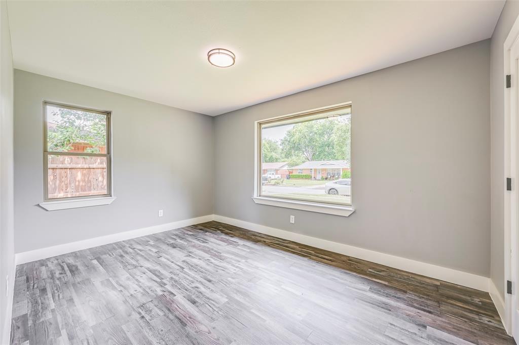 Cloverdale 06 - Residential