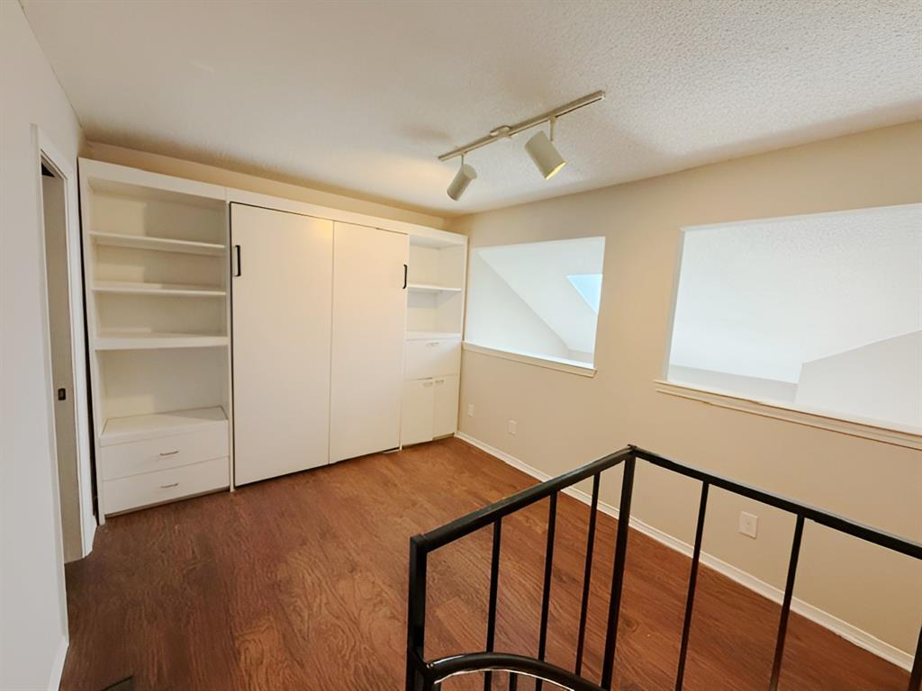Springmont Condo Ph 01-04 - Residential
