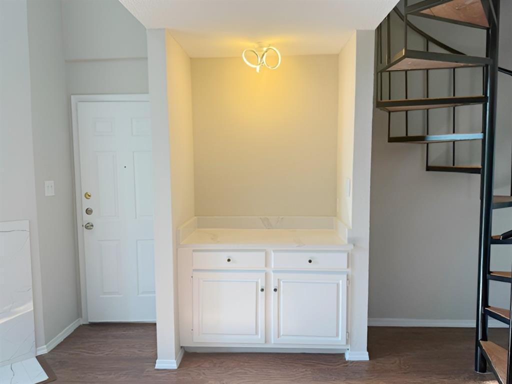 Springmont Condo Ph 01-04 - Residential