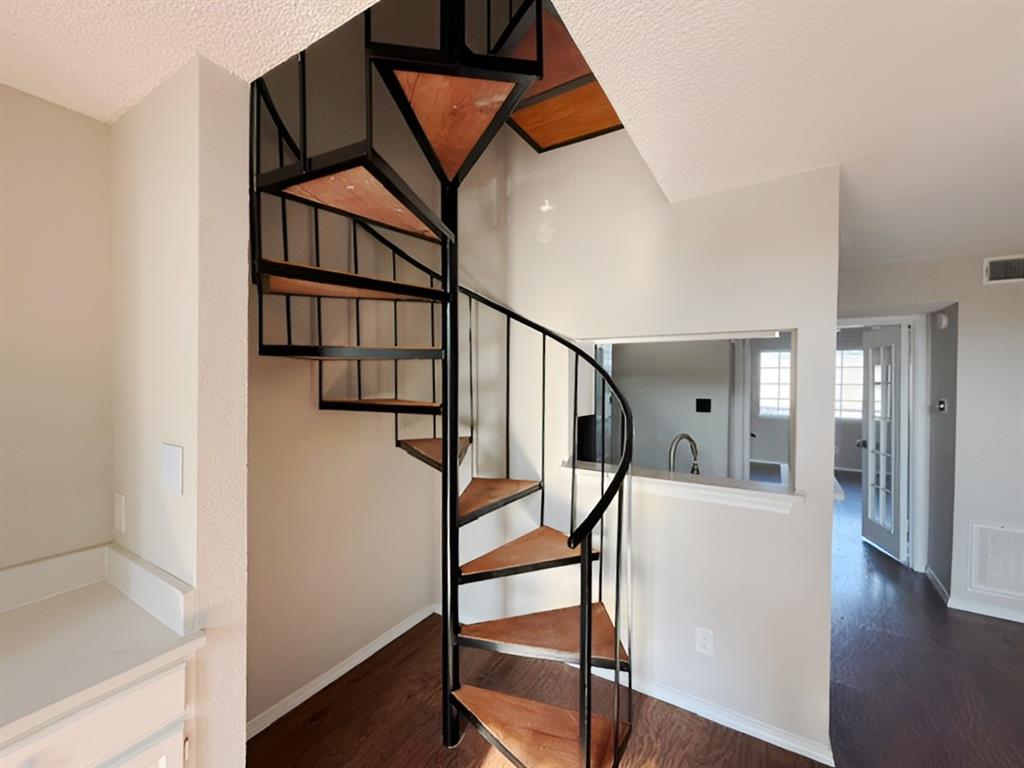 Springmont Condo Ph 01-04 - Residential