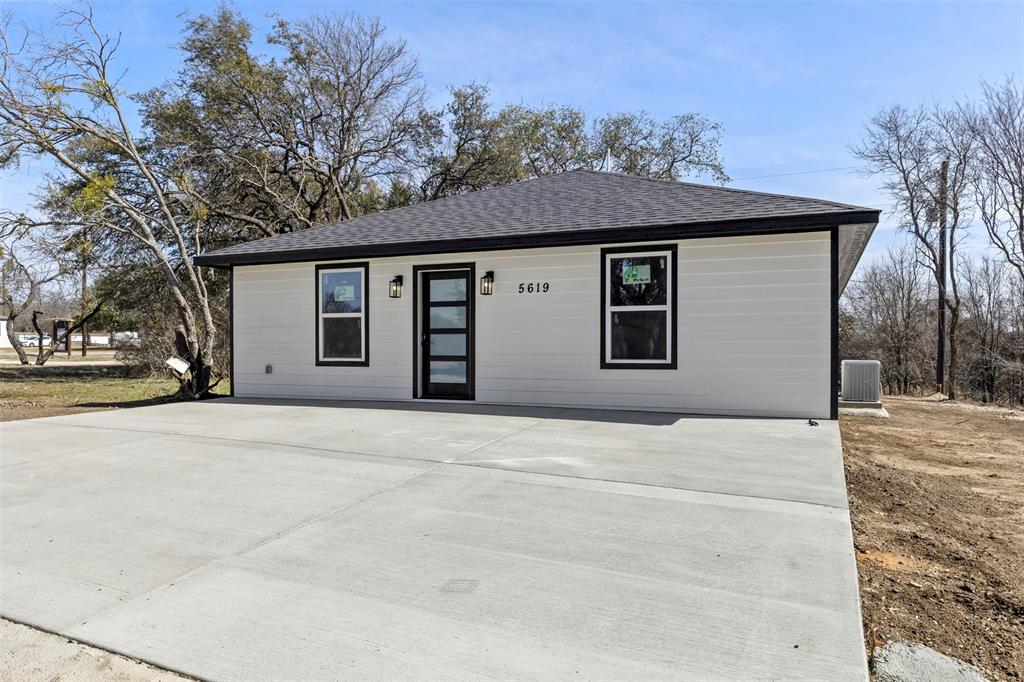 LAKE GRANBURY HBR SEC A - Residential