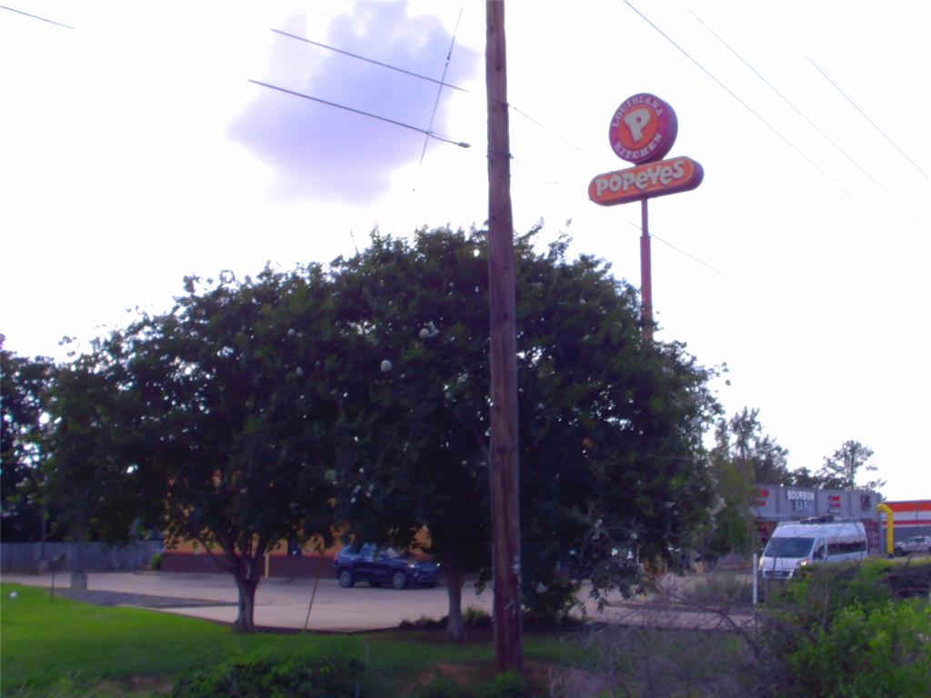 Freddy's of Shreveport Sub - Land