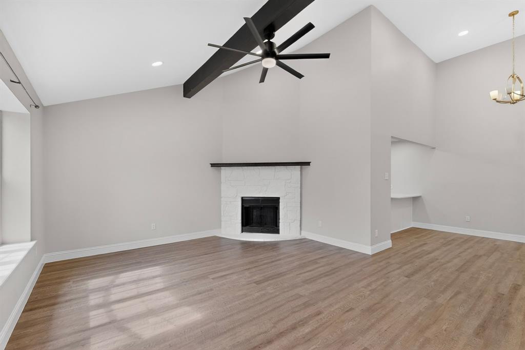 Huntington Village Add - Residential