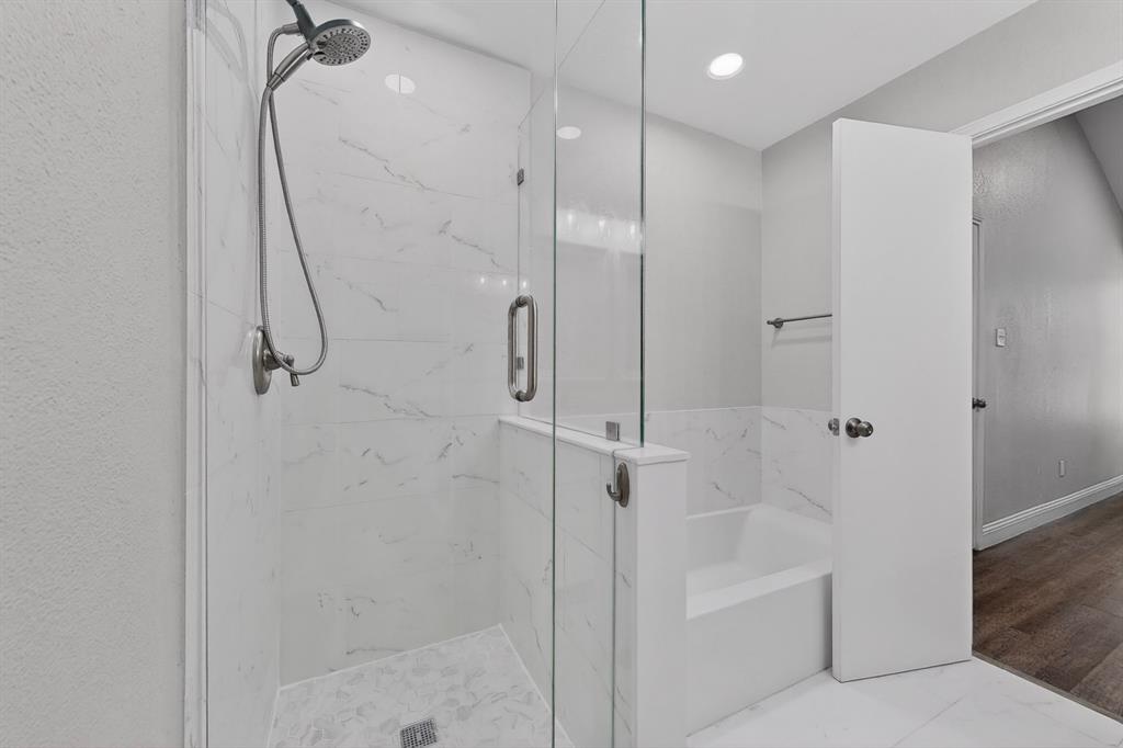 Huntington Village Add - Residential