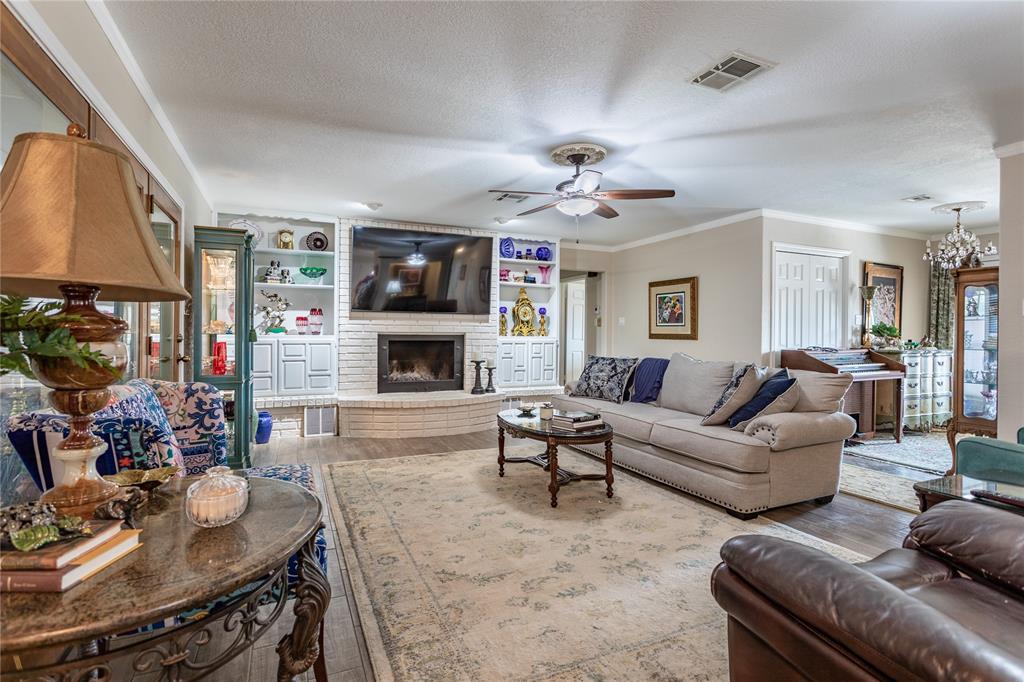 Oak Run - Residential