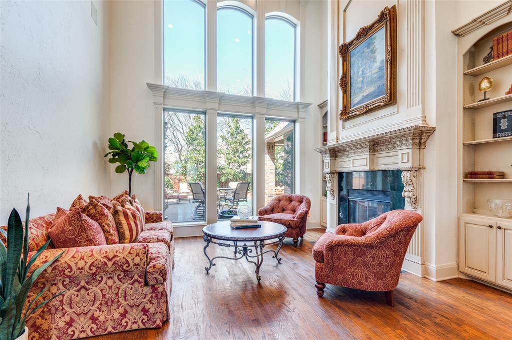 Versailles Add - Residential