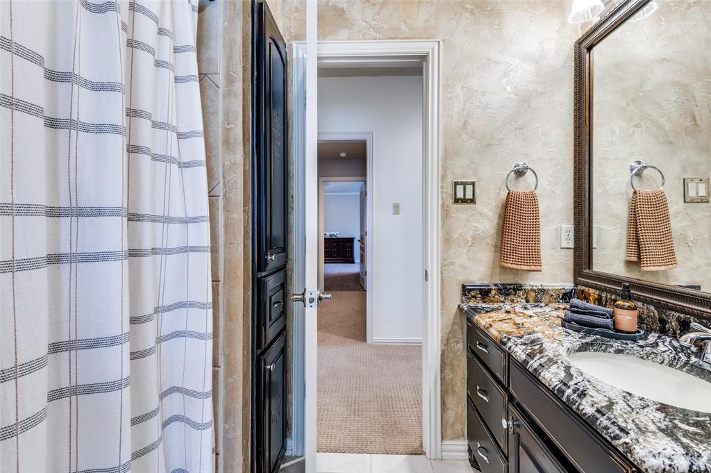 Versailles Add - Residential