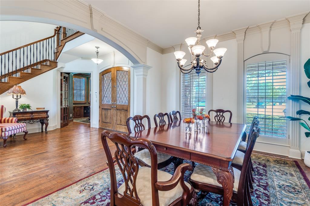 Versailles Add - Residential