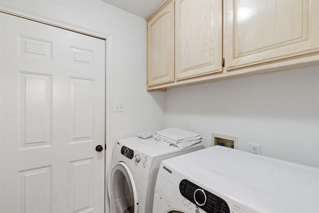 One Garden Place - Residential Income