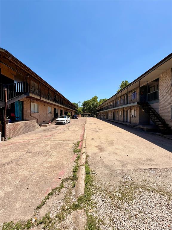 Blk 799 - Residential Income
