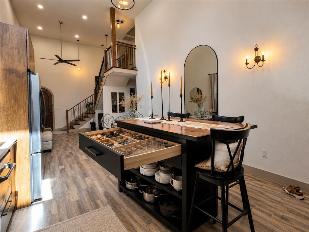 Alameda Heights - Residential