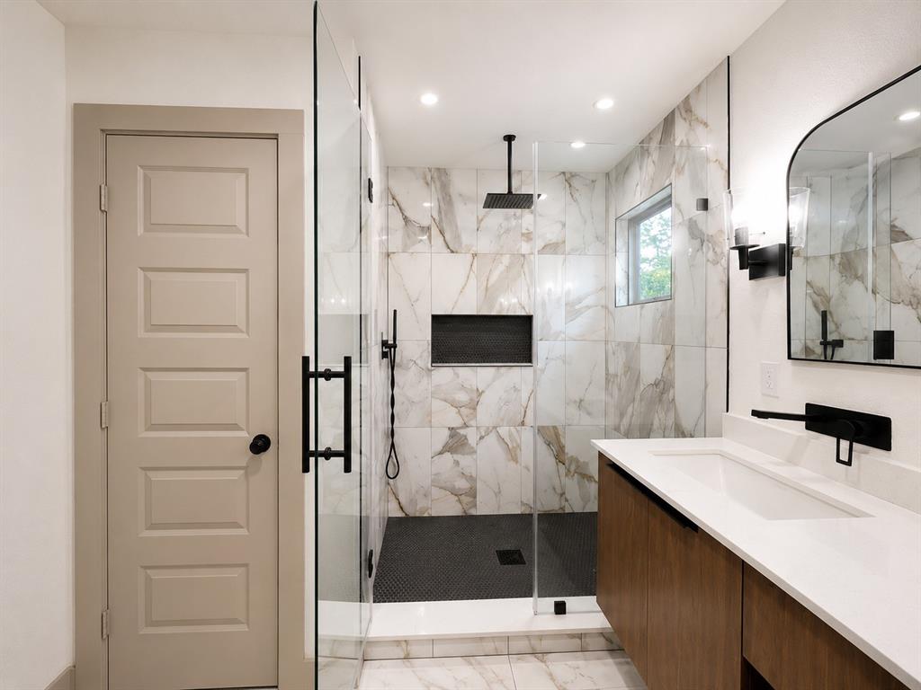 Alameda Heights - Residential