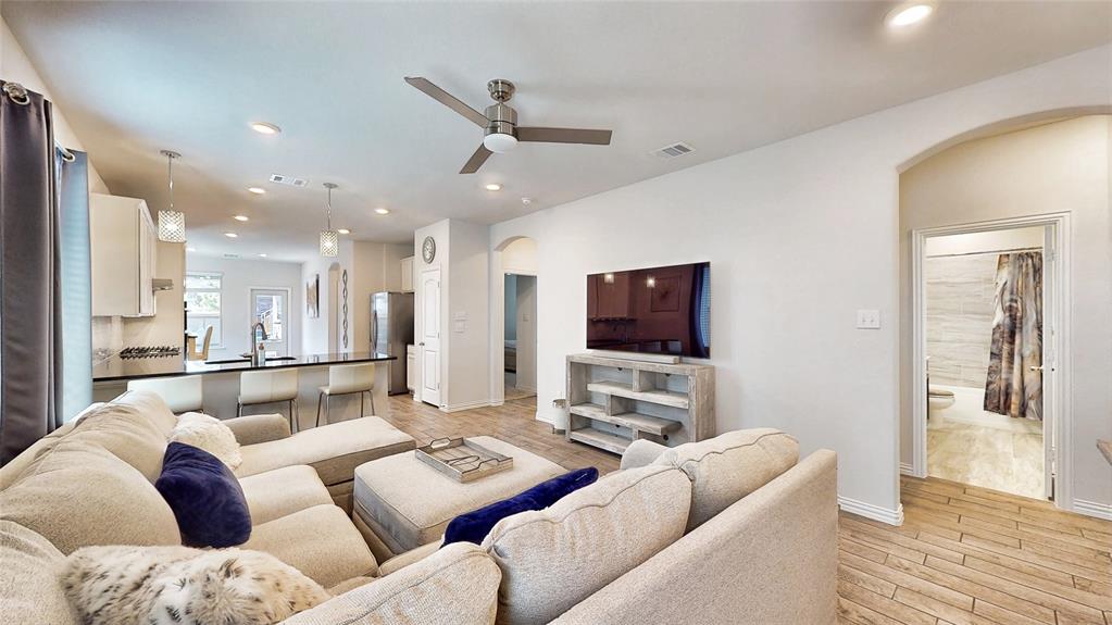 Valencia on the Lake Phase 3B - Residential