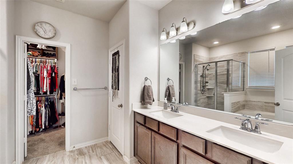 Valencia on the Lake Phase 3B - Residential