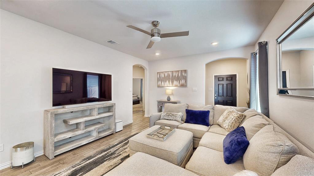 Valencia on the Lake Phase 3B - Residential